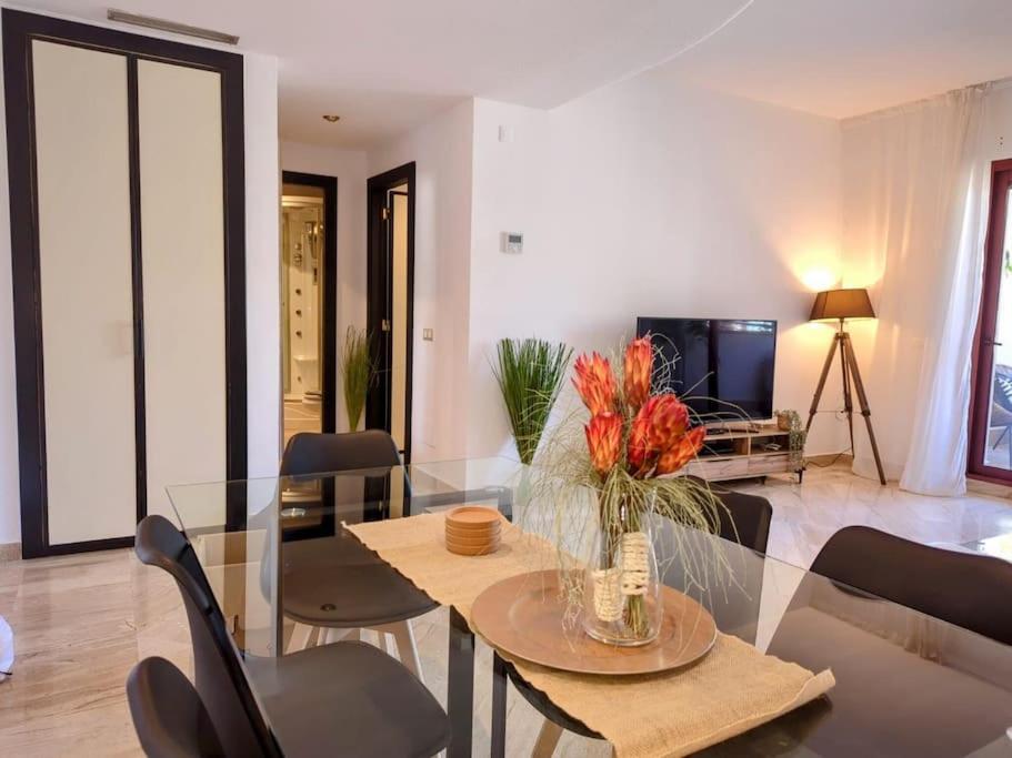 Apartment Noray Playa Seafront, San Pedro De Alcantara Marbella